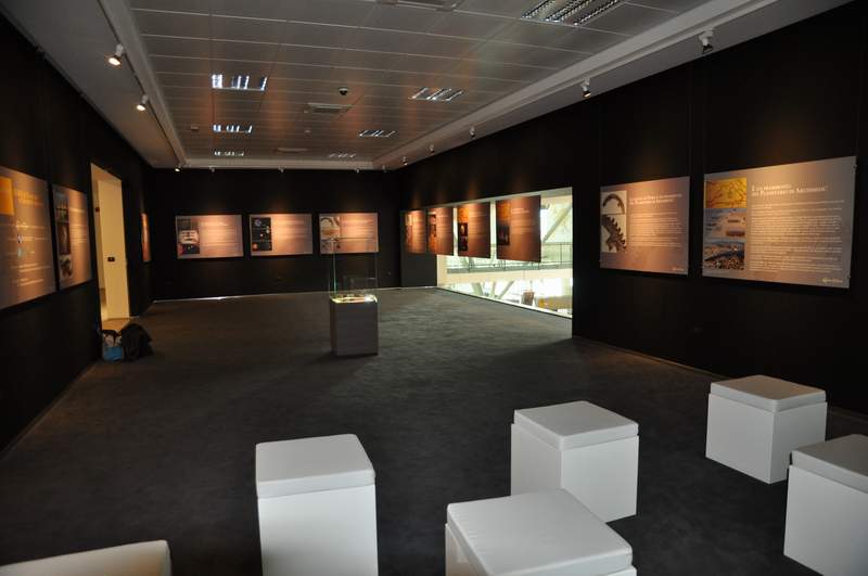 MOSTRA (Exhibition): IL PLANETARIO DI ARCHIMEDE RITROVATO (The discovery of Archimedes' Orrery) - Aeroporto Olbia Costa Smeralda, Aerostazione passeggeri, 1 piano, Sardegna, Italy - dal 28 aprile 2010 al 30 settembre 2011, h. 9.00-23.00.